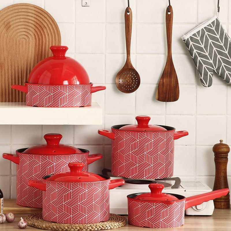 New Design Red Paint Custom Ceramic Casseroles Non Stick Stockpot Milk Pan Set Heat Resisting Soup Pot With Lid