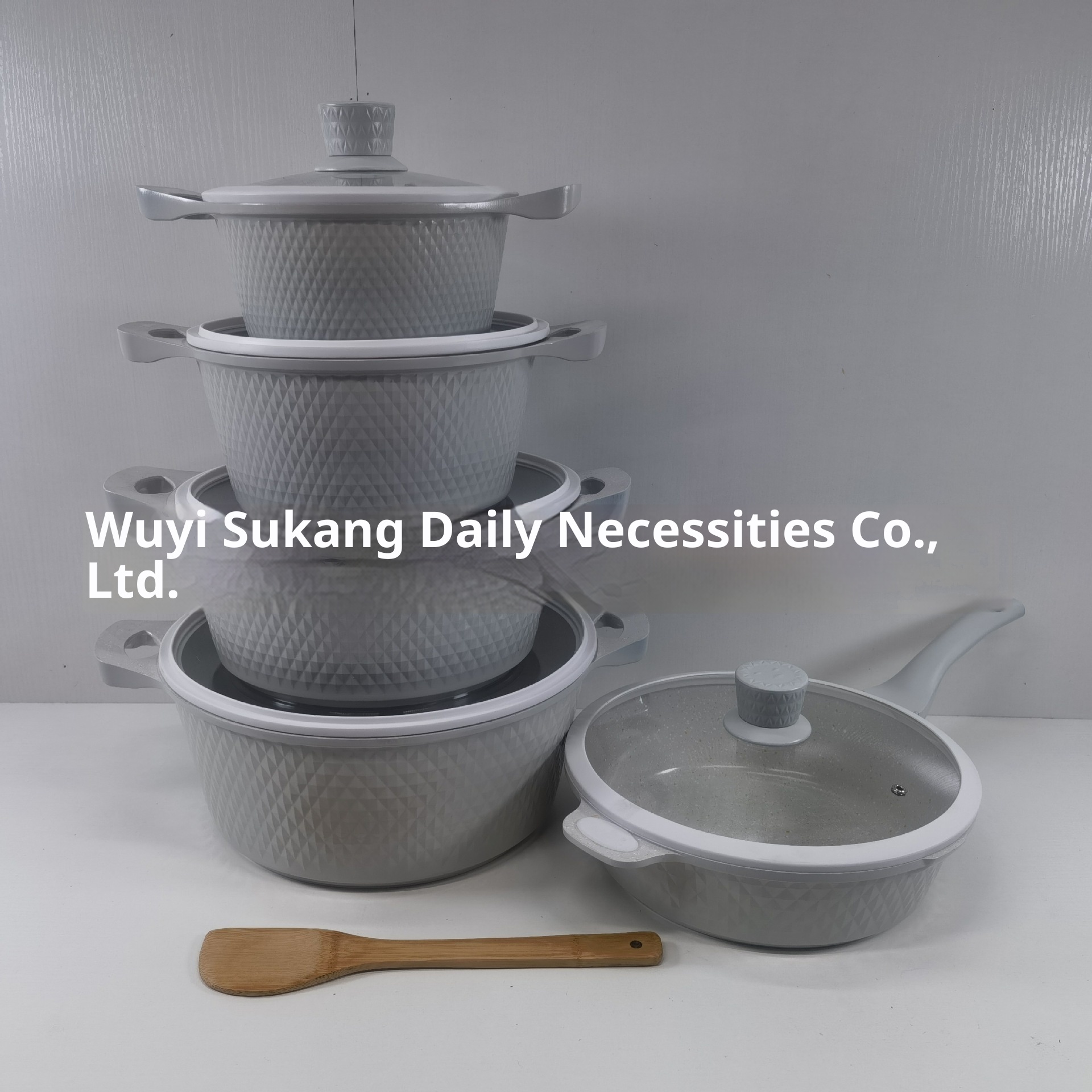 11-Piece Classic Aluminum Cookware Set PTFE Non-Stick Glass Lids Oven Dishwasher Safe Gas Induction Compatible Kitchen