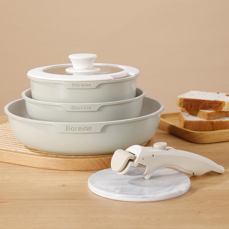 Camping Die-Cast Aluminum Non-Stick Cookware Set with Removable Handle and Silicone Glass
