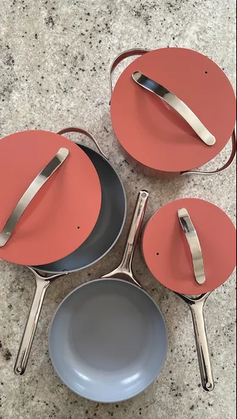 Cookware detail 5