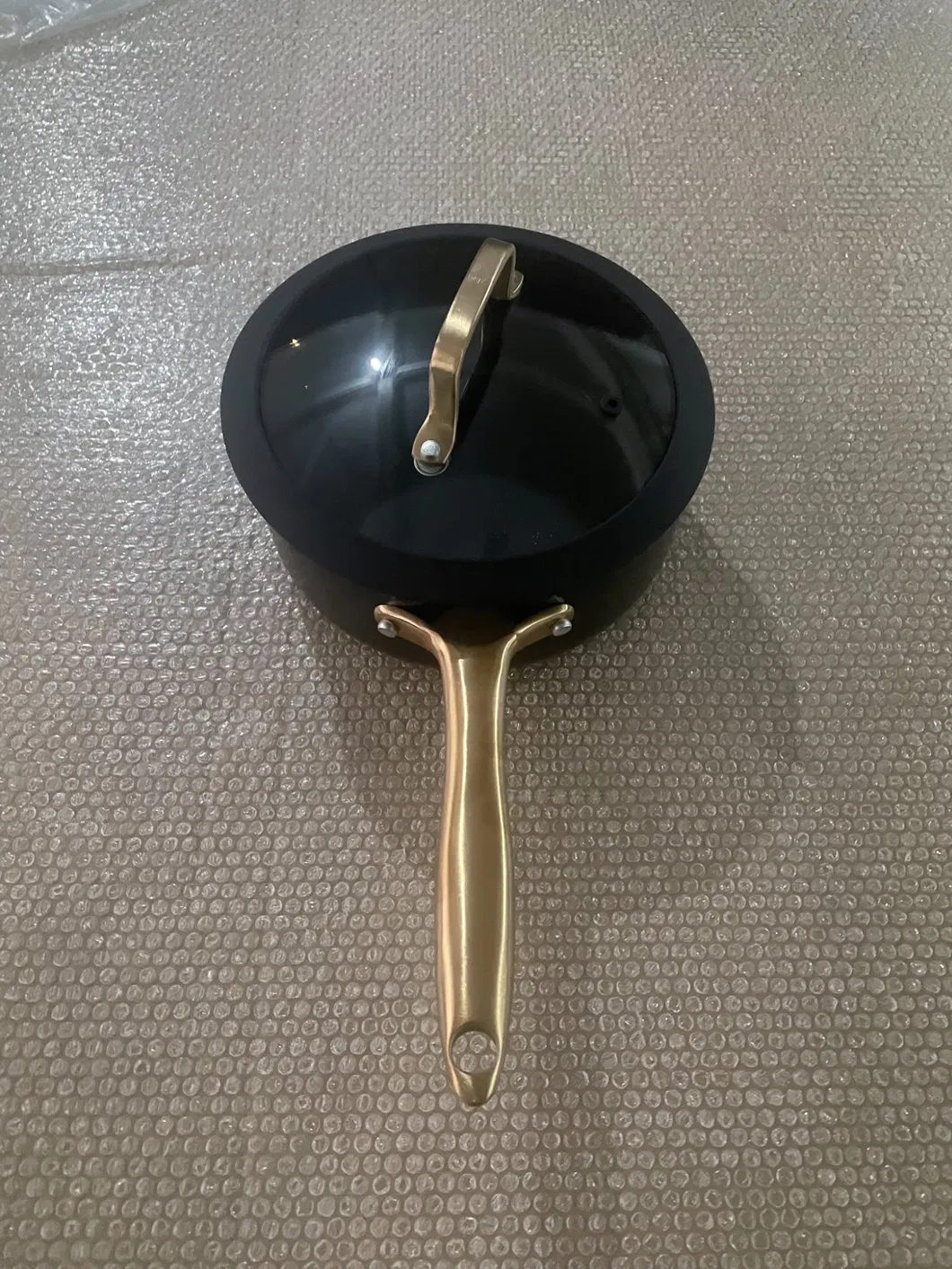 20cm/24cm Induction Bottom Black Color Coating Nonstick Aluminum Sauce Pan with Ss Handle