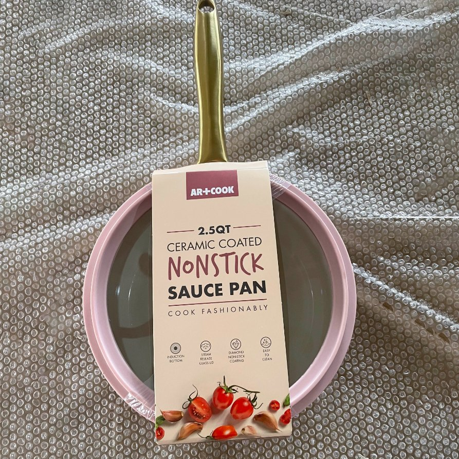 Factory Stock Pan Set Pink Color Nonstick Coated Sauce Pan with Glass Lid