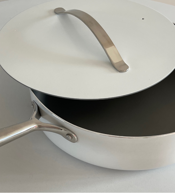 Cookware detail 4