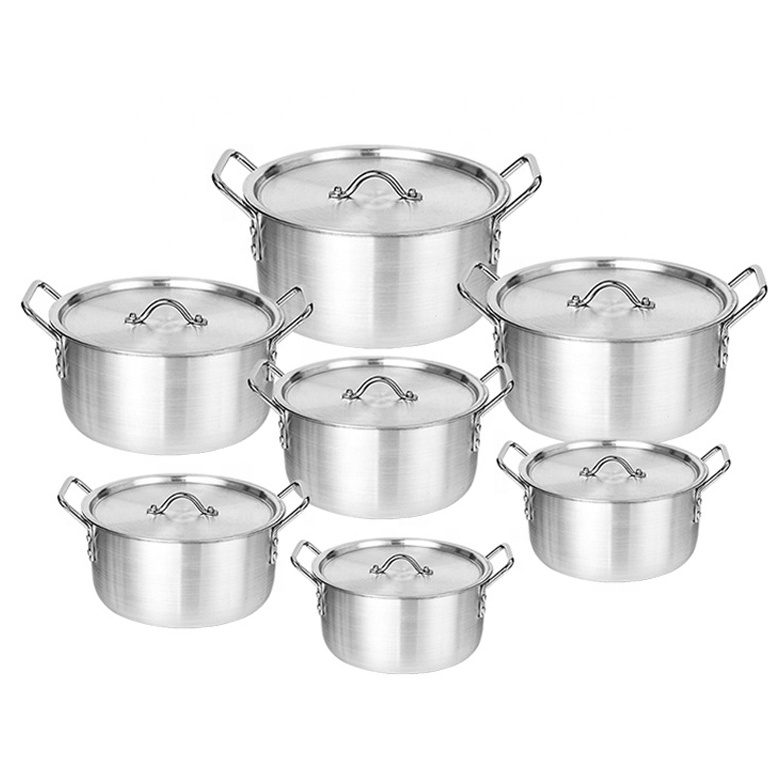 Hot Selling 7-Piece Classic Aluminium Cookware Set with Stainless Steel Handles Non-Stick Interior Oven Safe for Home Kitchen