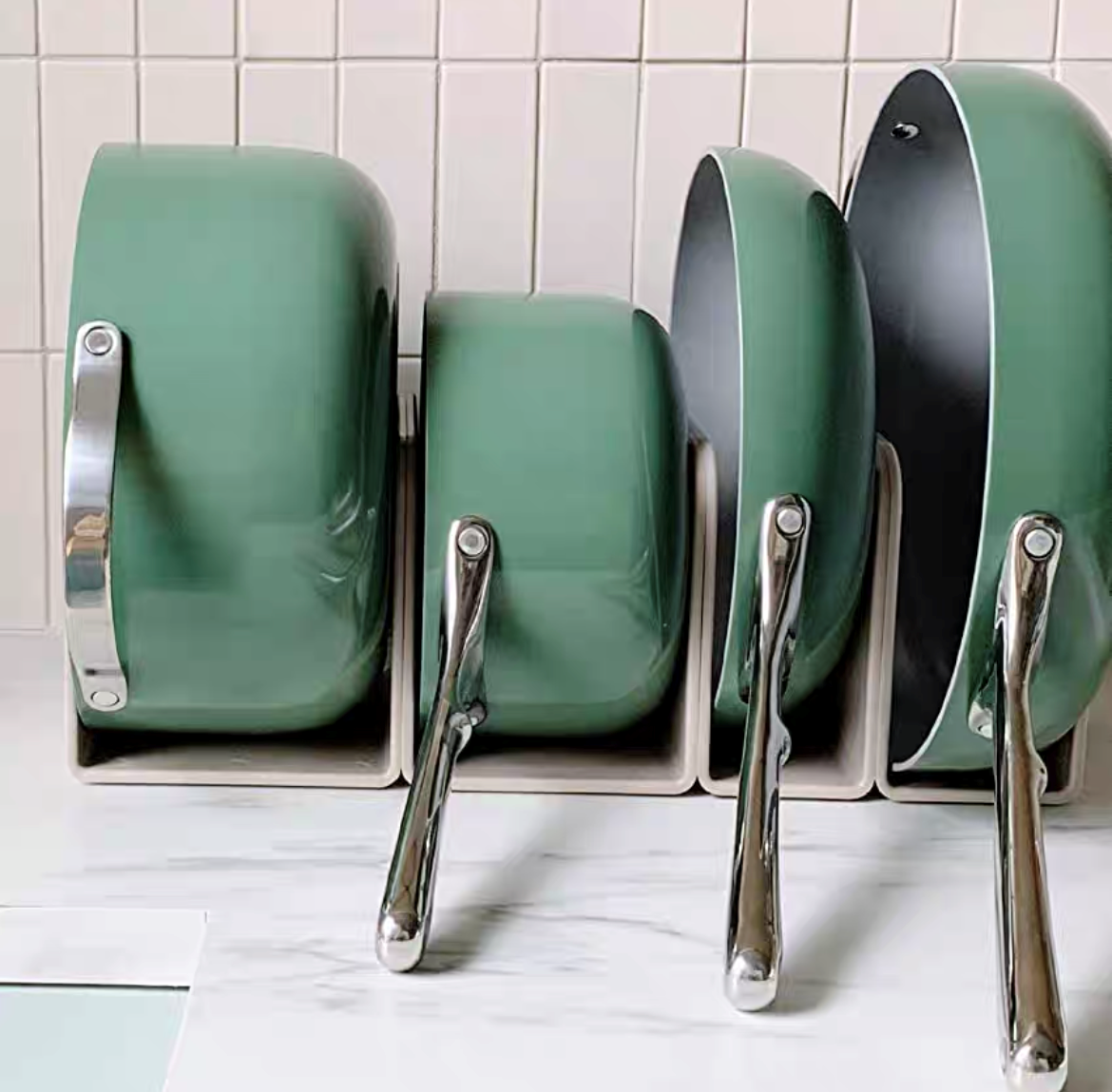 Cookware detail 7