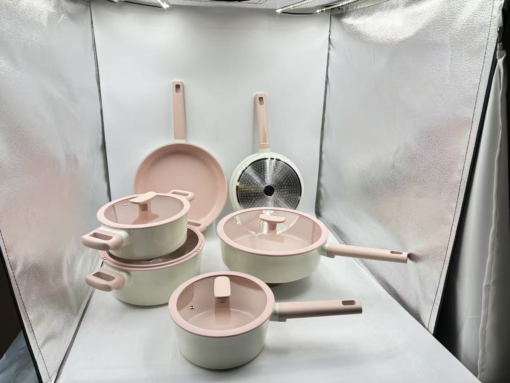 Cookware Set Image 3