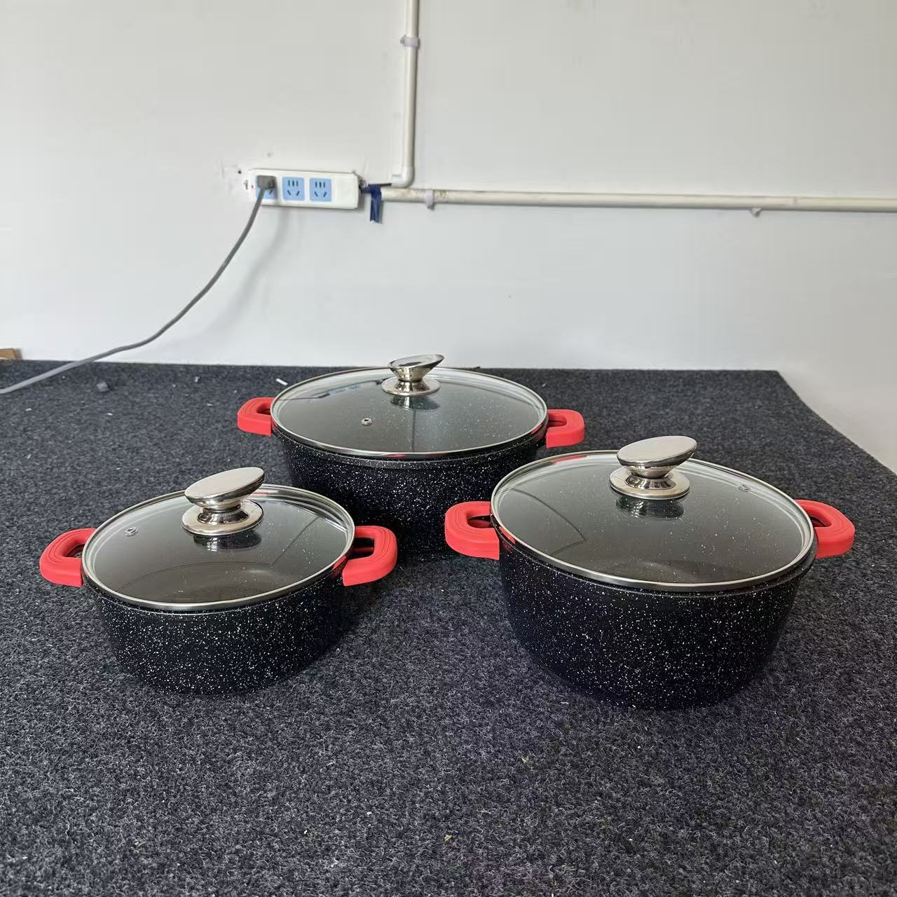 BOREINE 6-Piece Aluminium Cookware Set with Non-Stick PTFE Coating Glass Covers Induction Ready Oven-Safe Durable &amp; Eco-Friendly