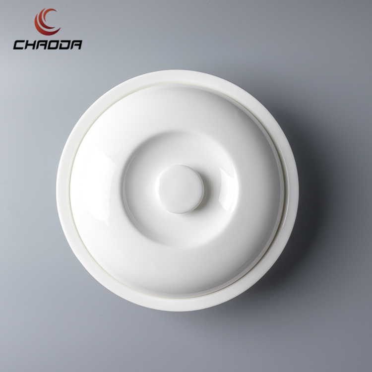 White Ceramic Stockpot with Lid Pumpkin Shaped Salad Bowl Set Home Use Soup Pot From Chinese Factory for Restaurants