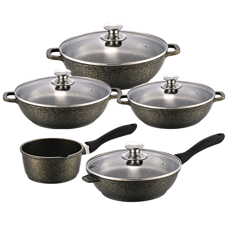 Premium kitchenware display 1
