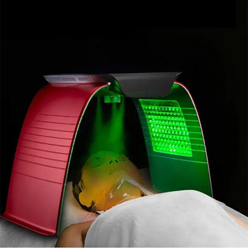 Portable PDT LED Light Therapy for Facial Skin Rejuvenation Red Light Therapy Device with Spray