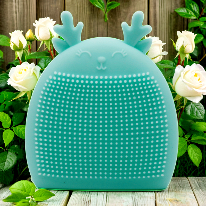 Ultra-Gentle Silicone Facial Brush for Deep Cleansing and Massage