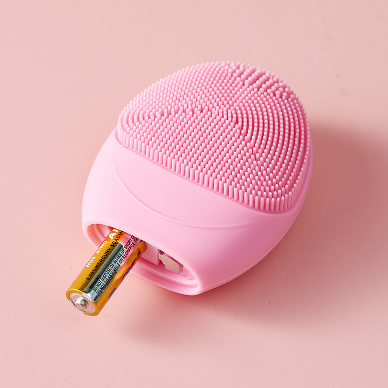 Wholesale Portable Soft Silicone Deep Cleansing Electric Rechargeable Waterproof Face Wash Facial Cleanser Cleansing Brush