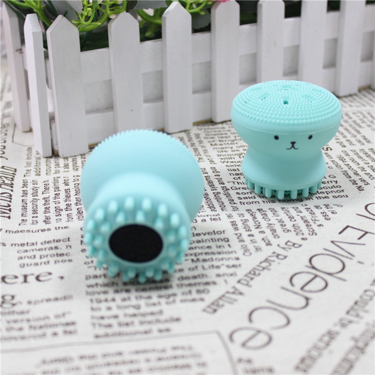 Octopus Silicone Facial Cleansing Brush All in One Deep Pore Cleansing Sponge for Exfoliating, Massage