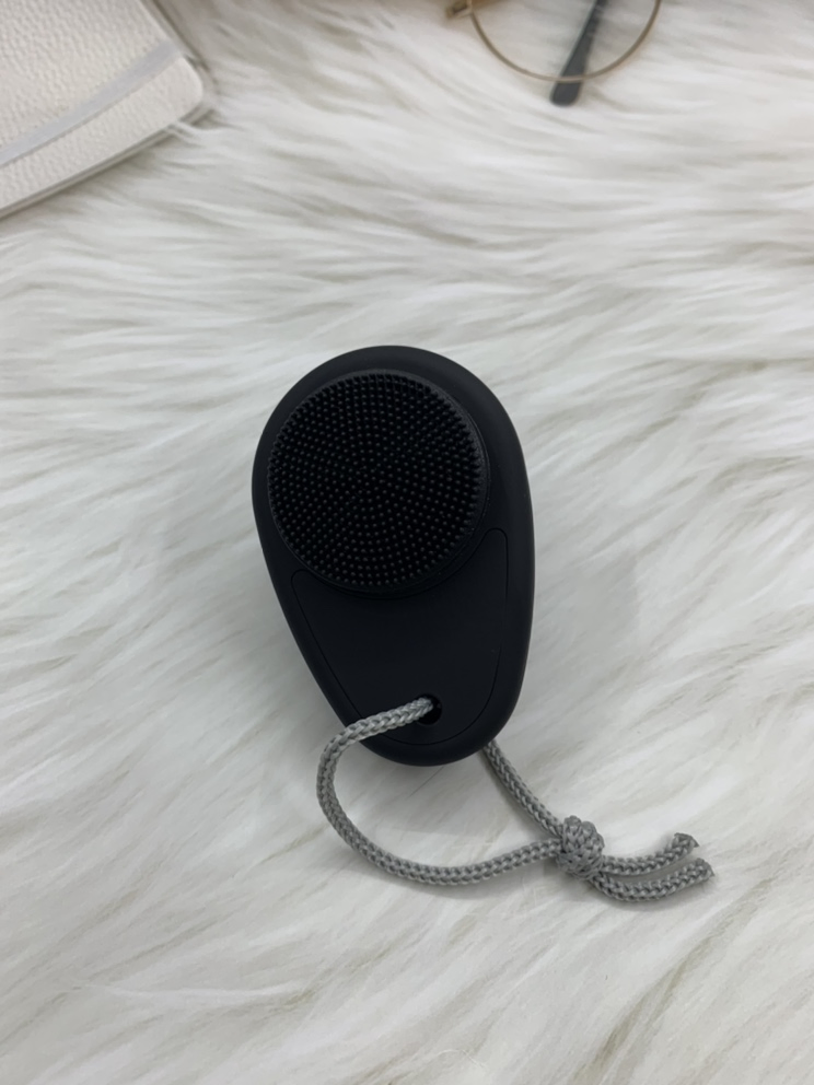 Mini Black Color Facial Silicone Massage Brushes ABS Plastic Handle Facial Wash Brush with Transparent Lid