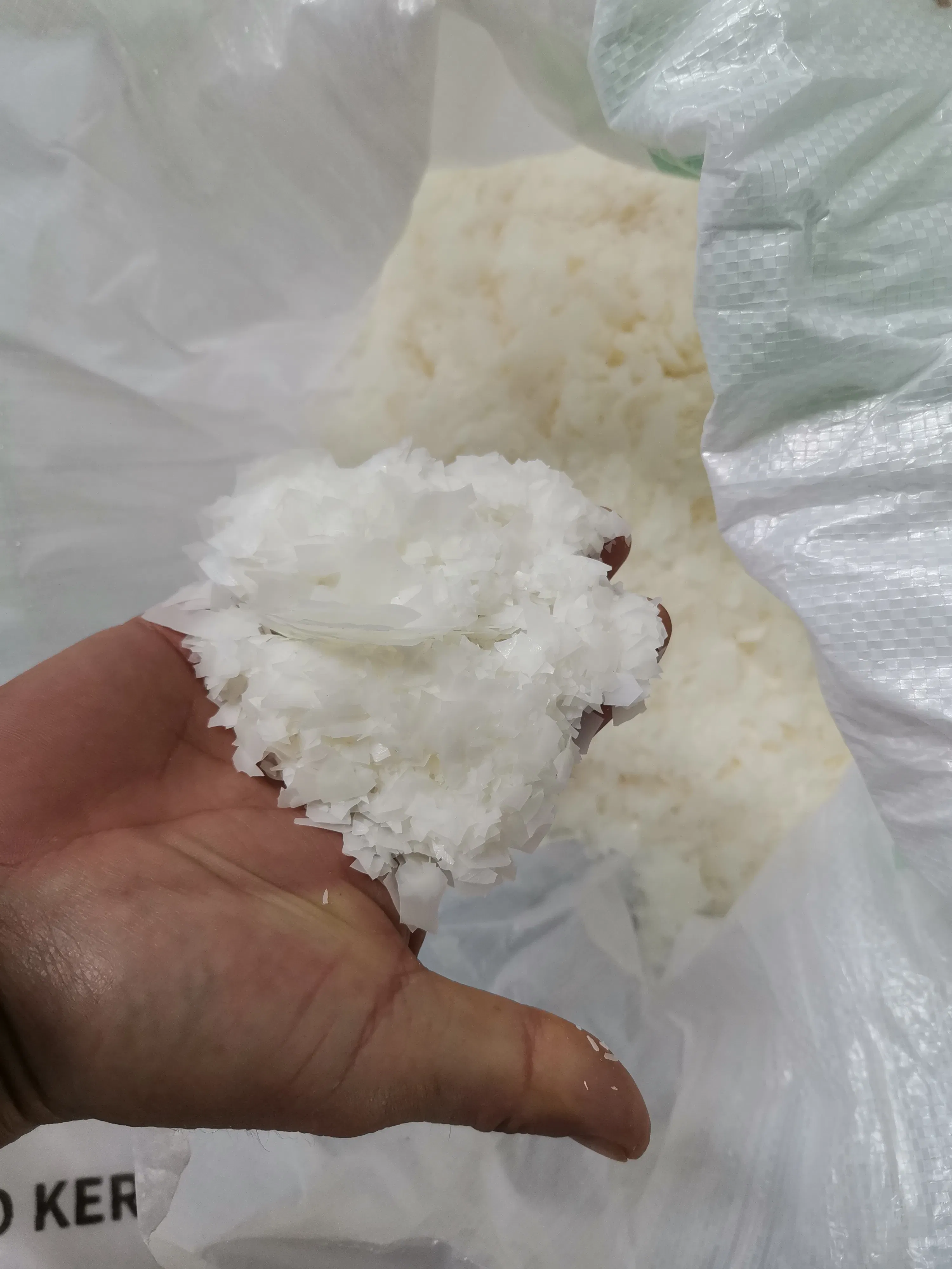 Comprehensive Cold Water Softener Flake for Knit Fabric Use
