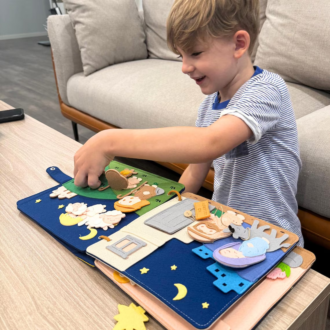 Toddler Busy Felt Board Activity Book-Preschool Educational Toy Developing Intelligence 8-10 Pages Customized Color Size 20x20cm