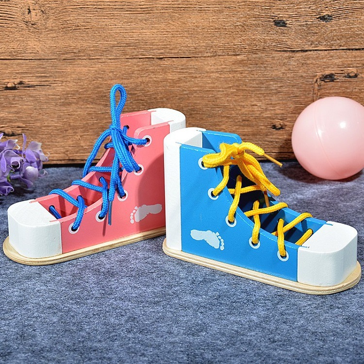 Wholesale Wooden Shoe Lacing Game Toy Montessori Education Teaching Aids Wooden Simulation Shoe Lacing Game for Kids' Gift