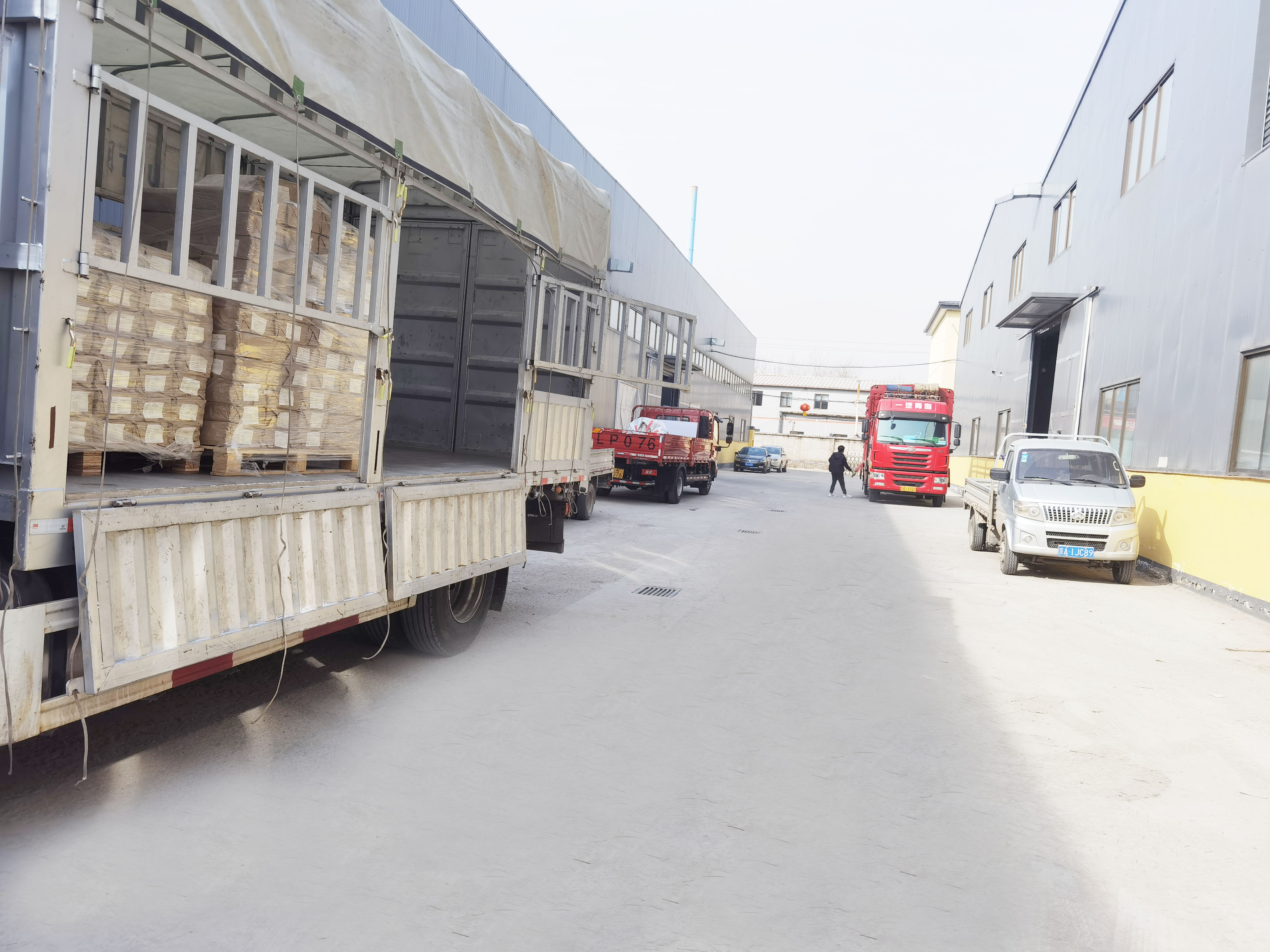 Carton Loading and Shipment 3
