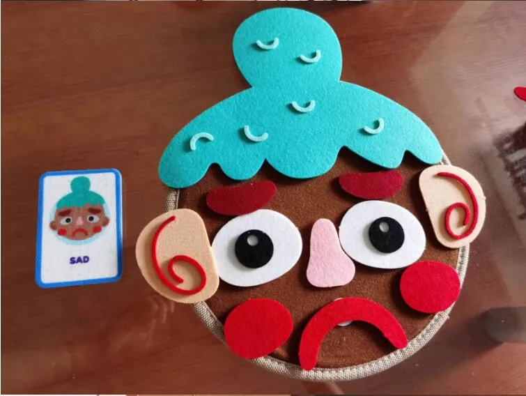 Felt Emotion Face Changing Toy Details 9