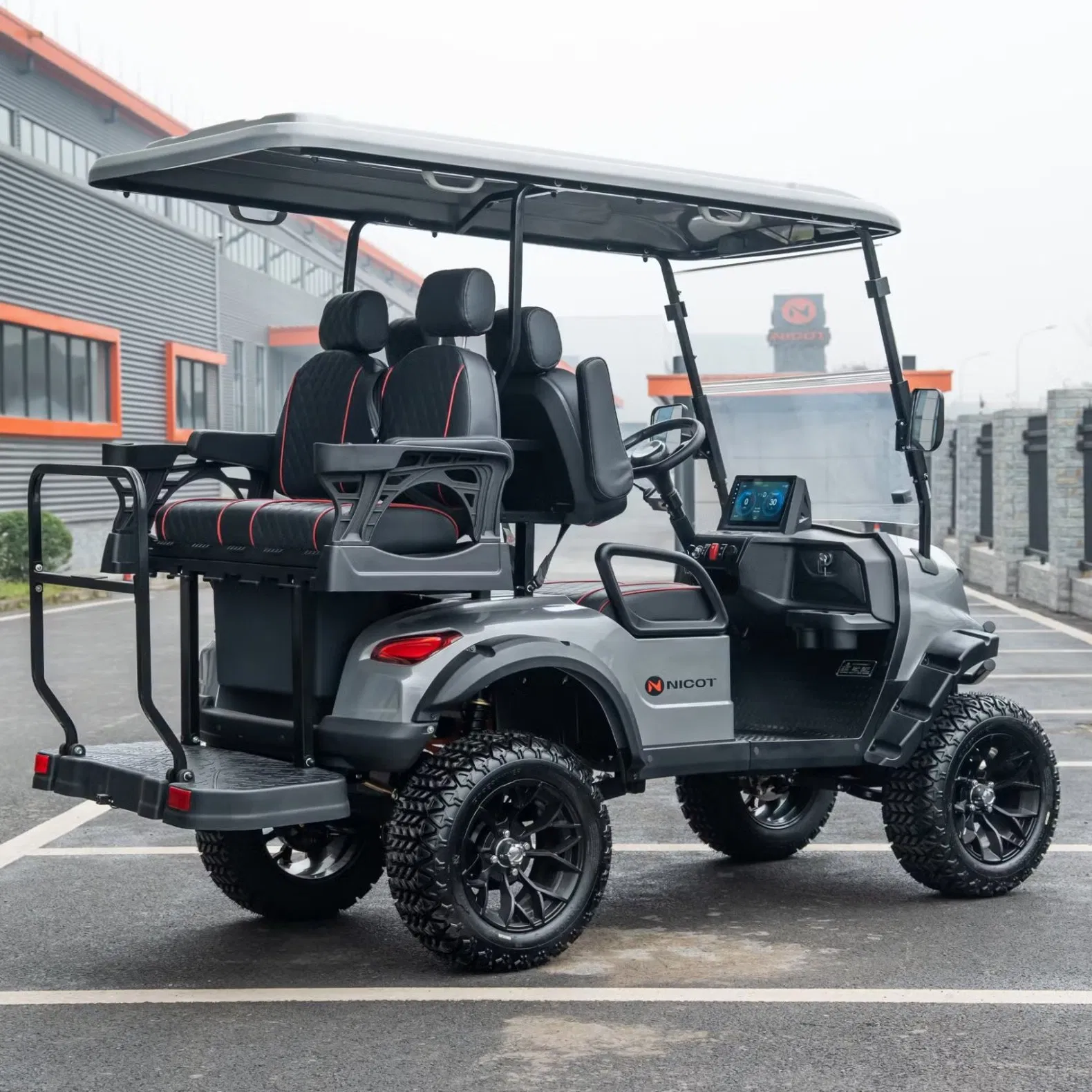 Luxury 4-Passenger Golf Cart with High-Resilience Leather Seats &amp; Foldable Plexiglass Roof