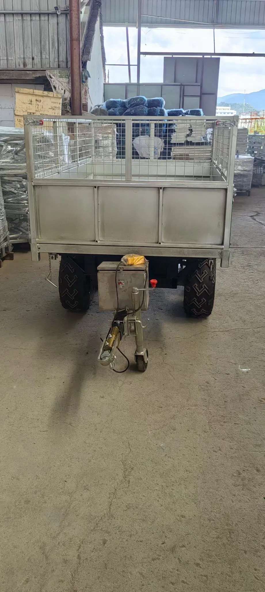 1.5t Three-Way Tipping Utility Trailer with Hydraulic Action