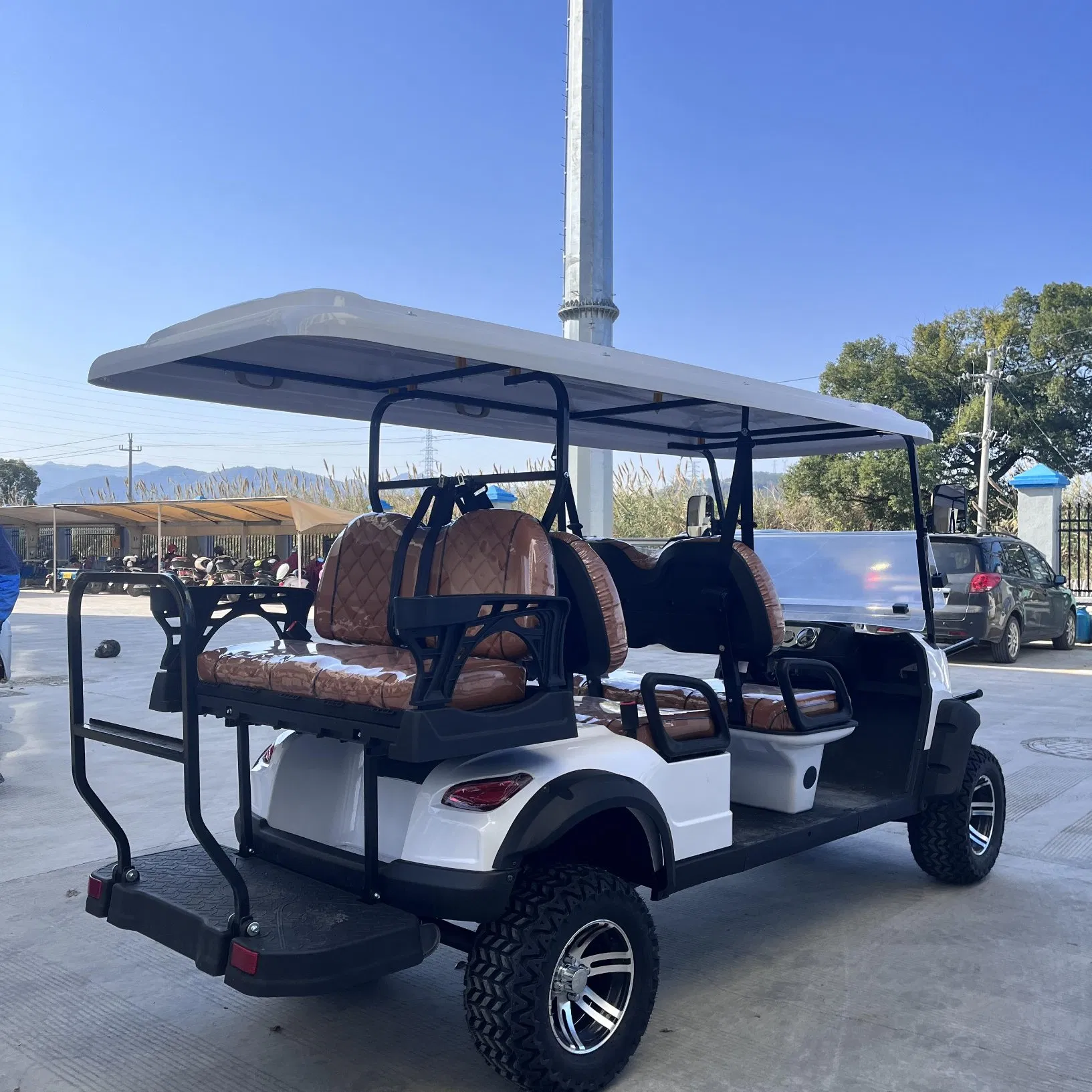 New Hunt off Cart Road 6 Seater Street Legal Golf Carts Gas Powered