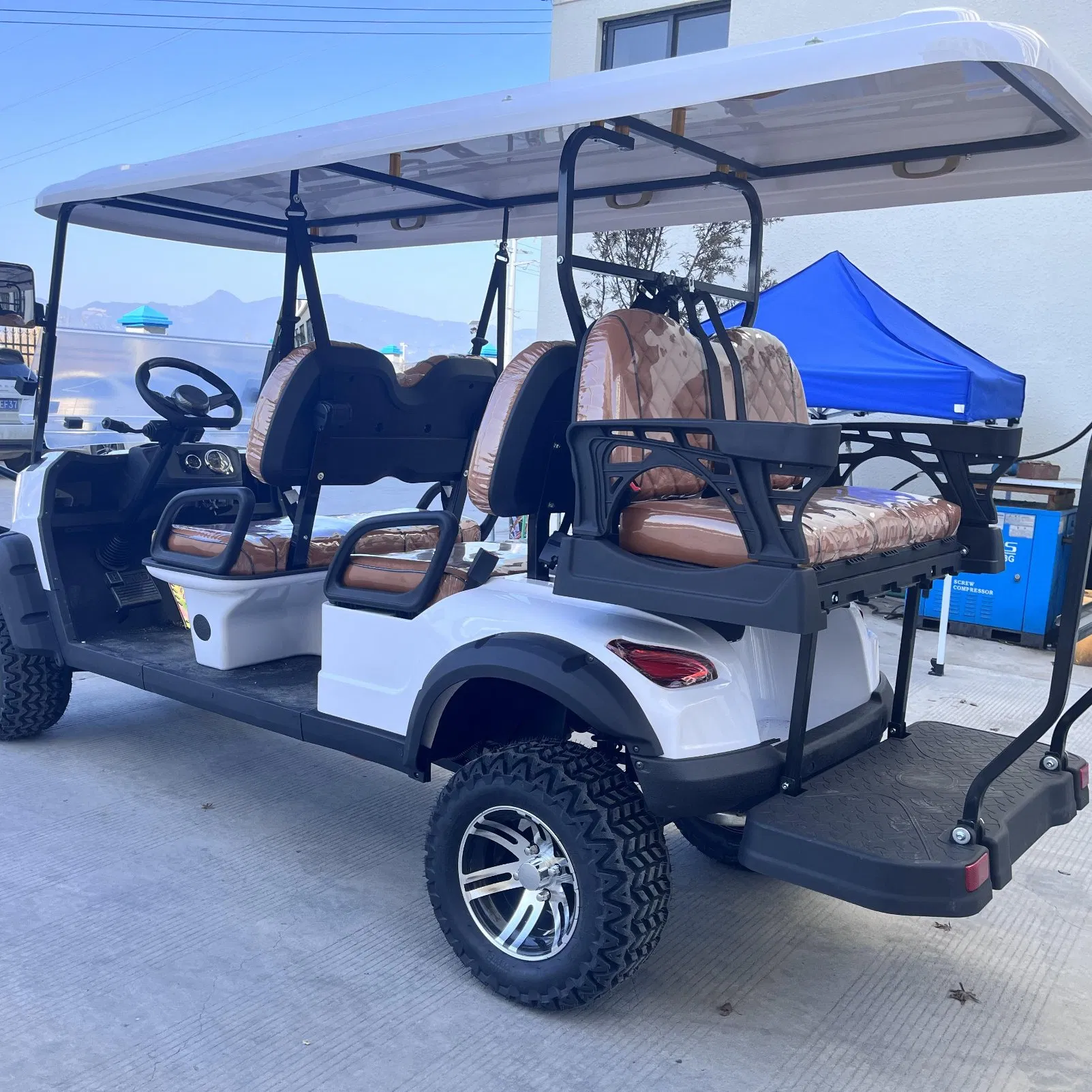New Hunt off Cart Road 6 Seater Street Legal Golf Carts Gas Powered