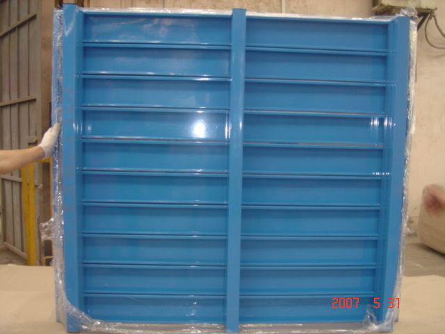 EBILMETAL Heavy Duty Galvanized Steel Pallets with Powder Coated Finish Customized Size High Load Capacity for Storage Cages