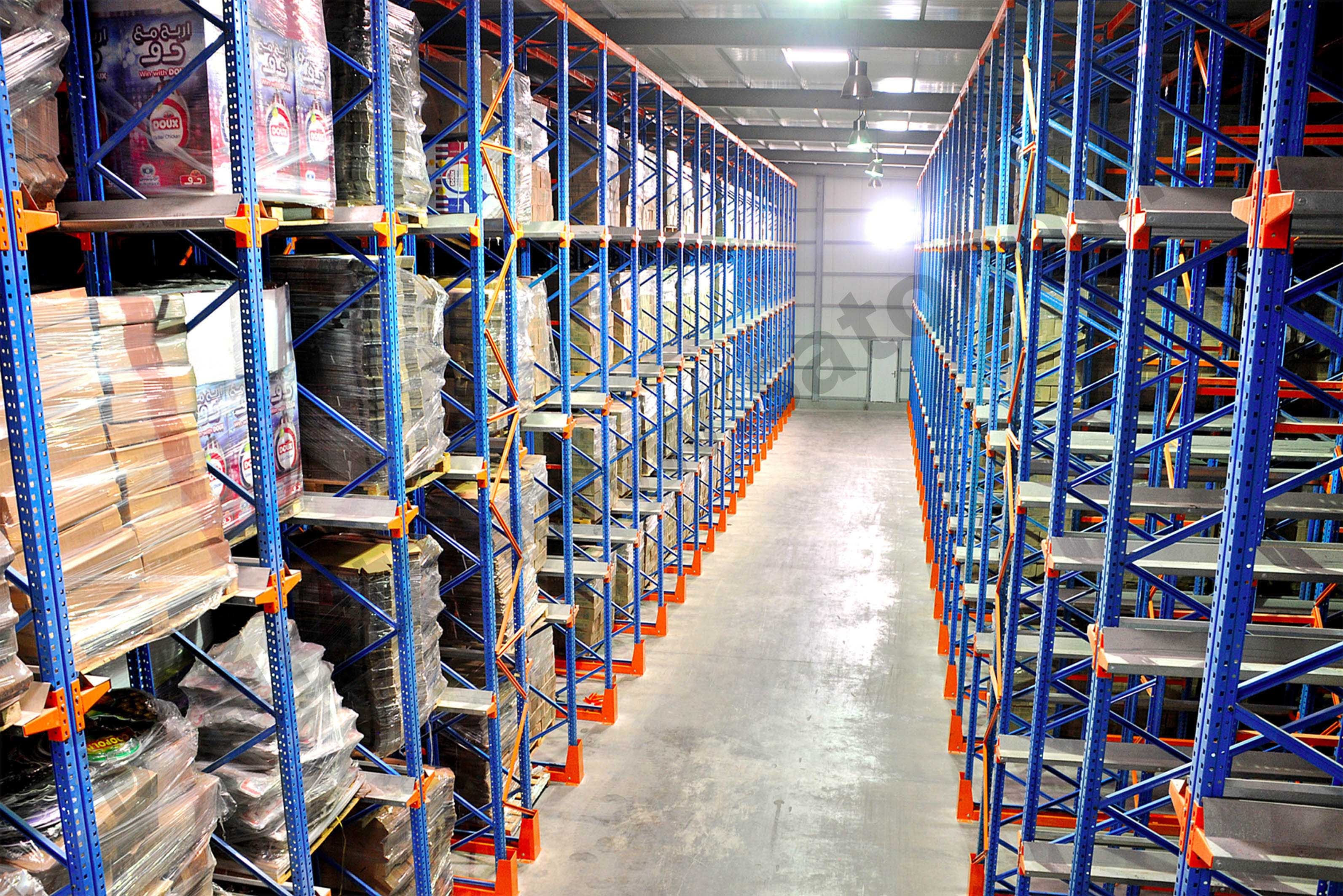 Steel Drive in Pallet Racking System Shelves Through-type Rack Pallet Racking with Drive-in Feature