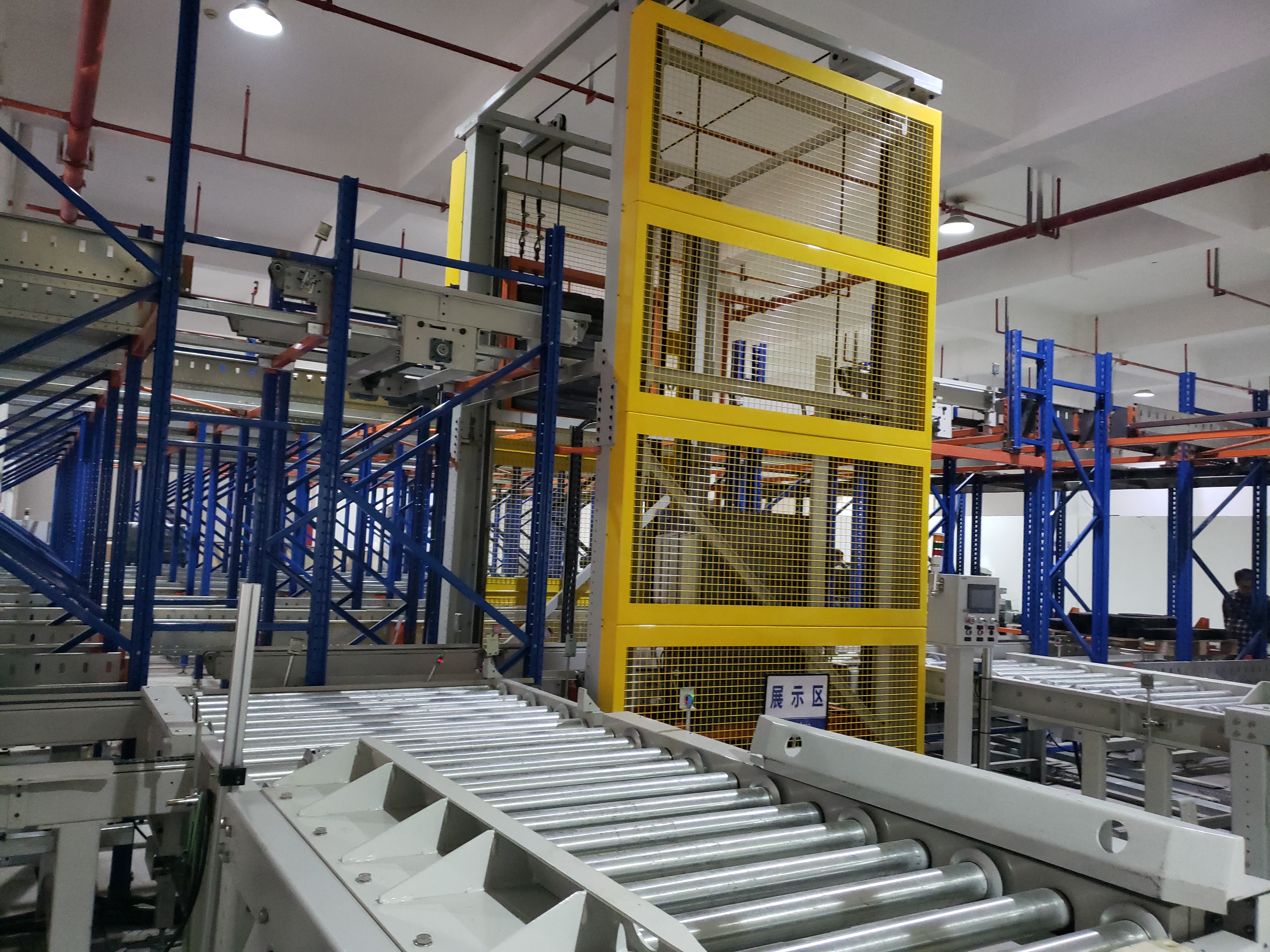 Four Way Shuttle Rack System  for  Automatic Warehouse Racking Systems