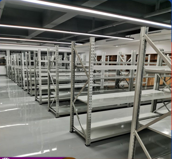 Light Medium Heavy Duty Storage Racking Shelving Medium Rack Tool Rack Iron Shelves for Warehouse