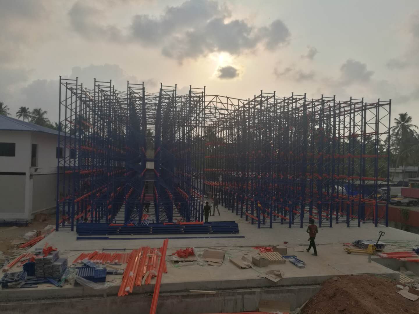 EBILTECH Steel & Metal Clad Rack Building System Self-Supporting Multi-Layer Heavy Duty Powder Coated Warehouse Racking