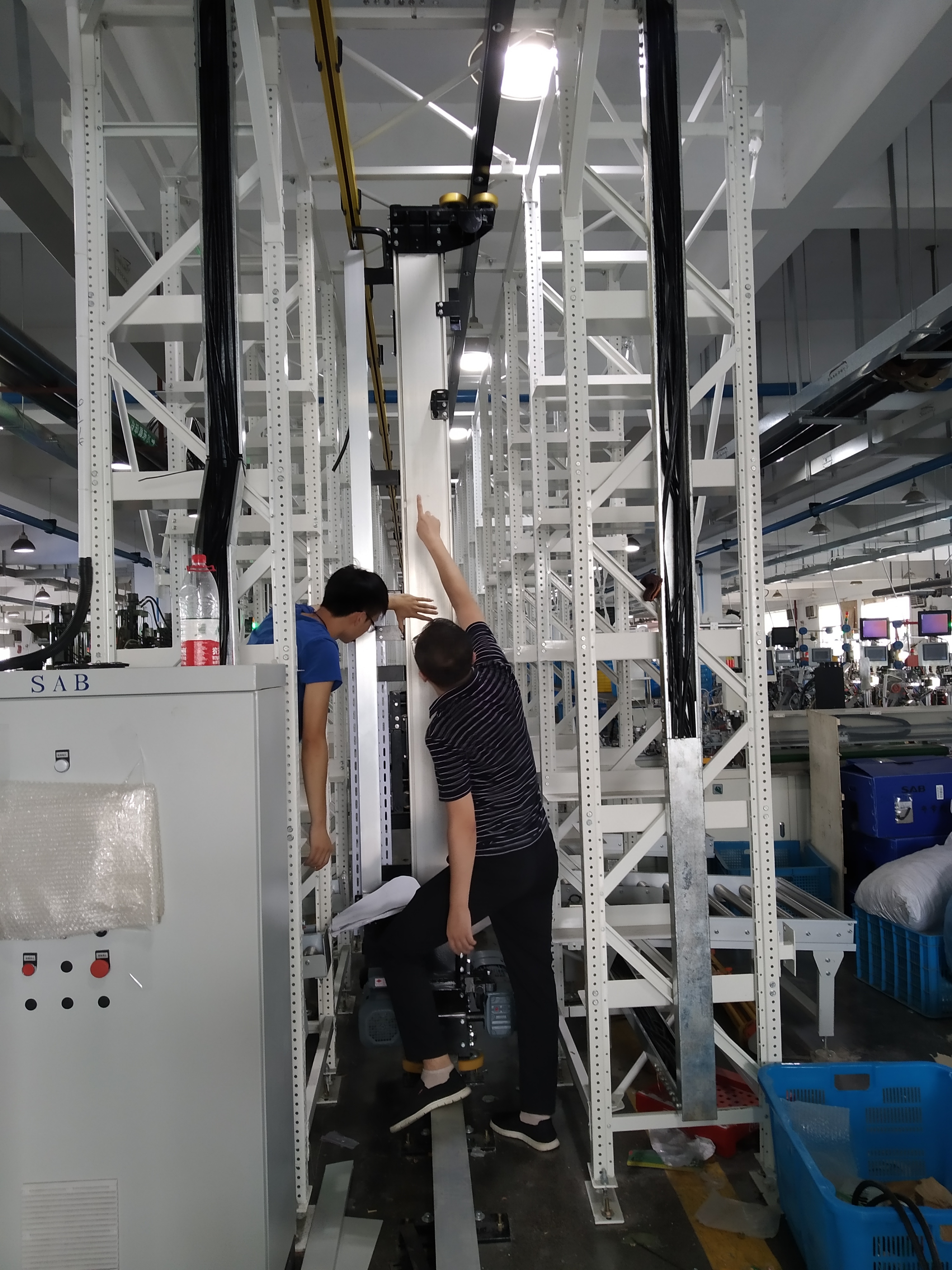 High Density Vertical Carousel Automatic Shelving Designing Rack AS/RS System