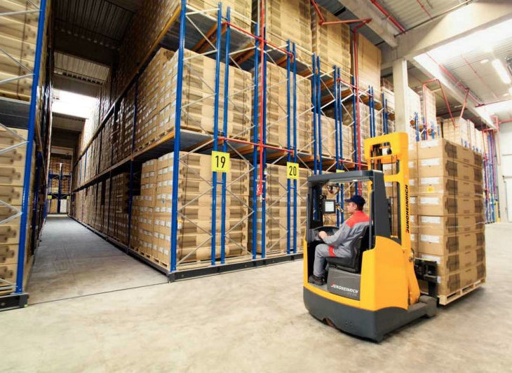 Storage Loading 1