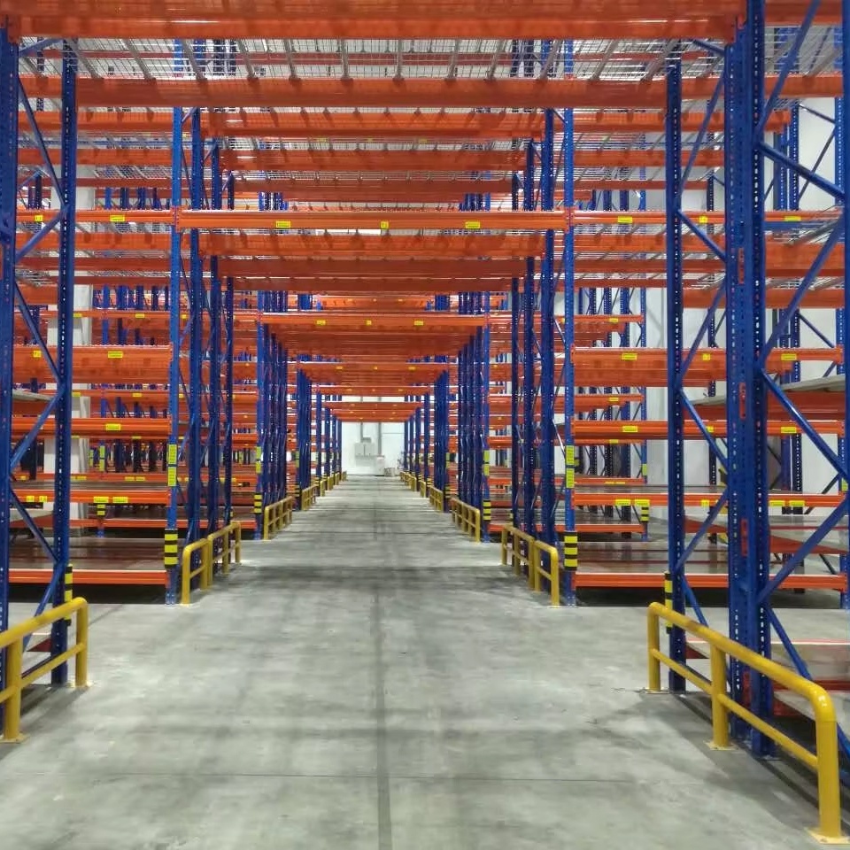 Heavy Duty Selective Metal Rack with Good Quality & Competitive Price Warehouse Racking System