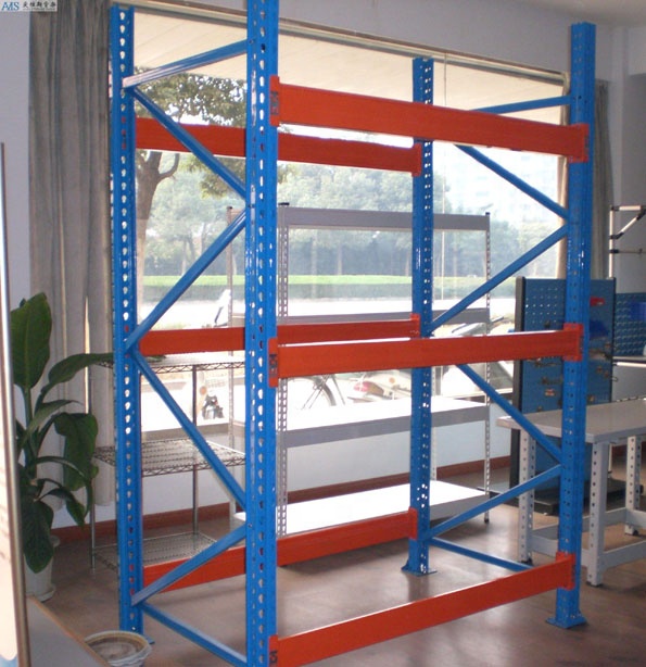 50.8mm Pitch Teardrop Racking Pallet Racks- Racking for Chemicals and Cement