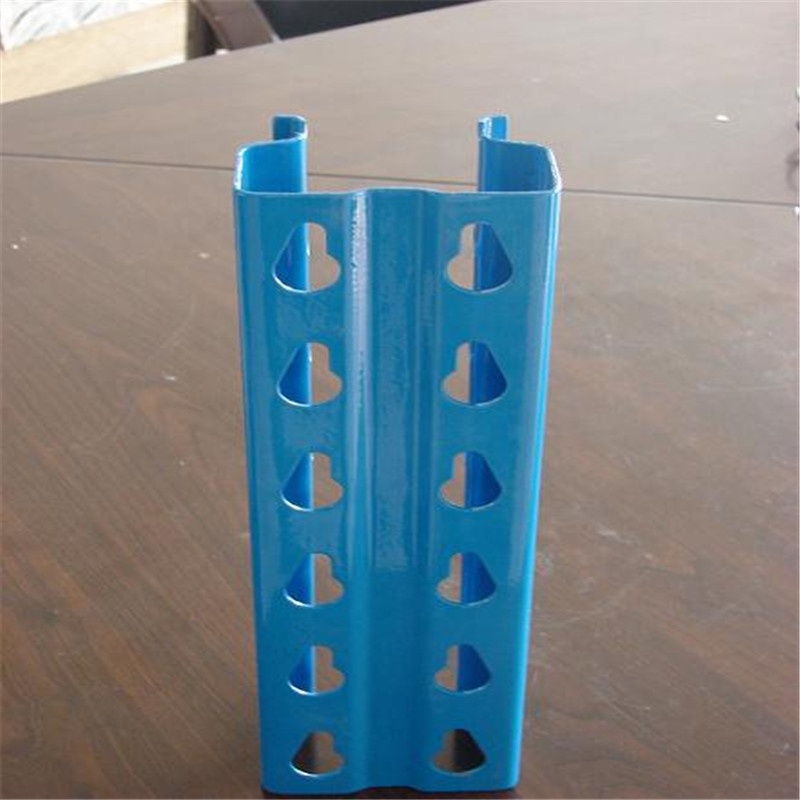 Heavy Duty Industrial Warehouse Steel Teardrop Beam Pallet Racking Selective Corrosion Protected Rack