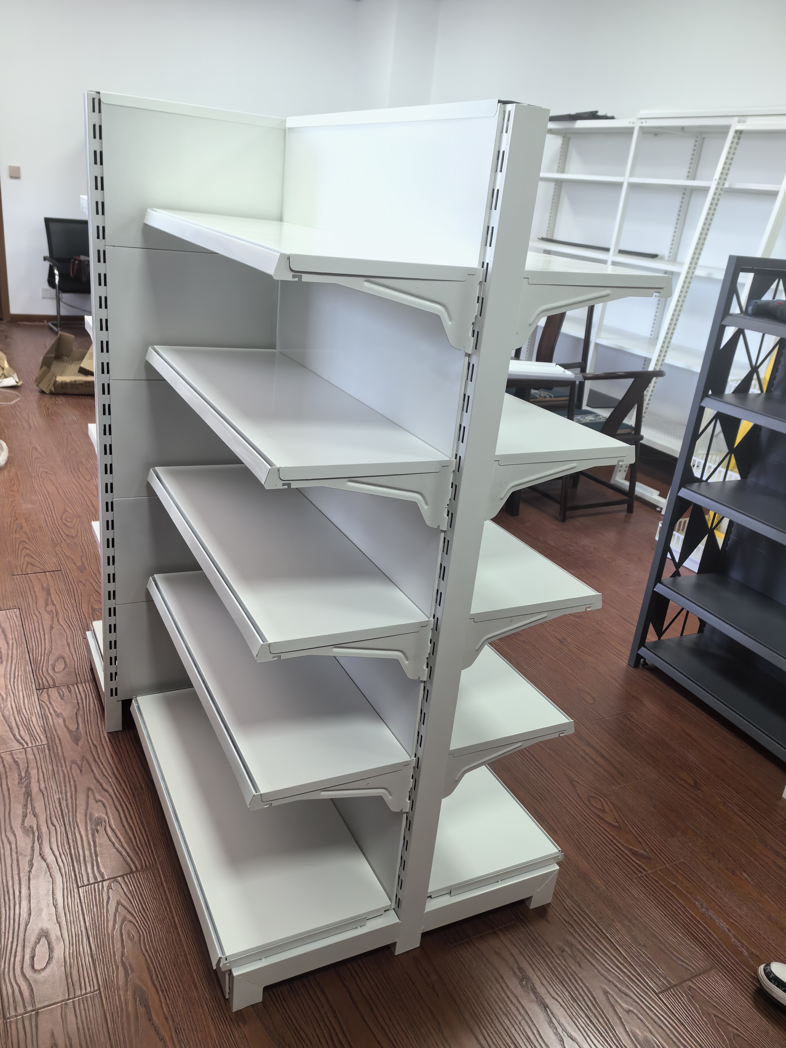 Heavy Duty Double-Sided Metallic Medium Light Display Rack Freestanding Supermarket Shelving Epoxy Powder Coating Quick