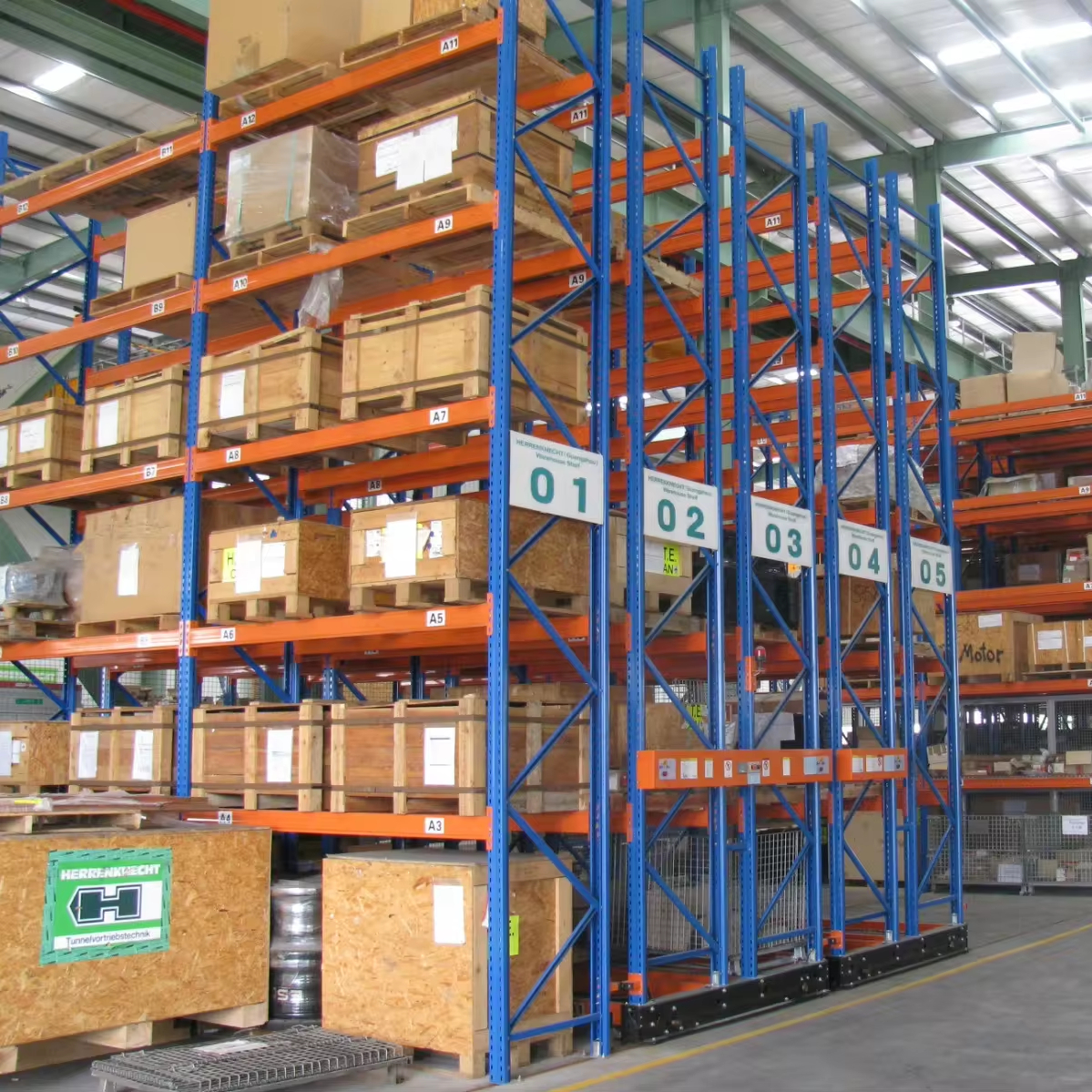 Space-saving Electric Mobile Storage Rack System Movable Racking Electric Movable Rack for Pallet Storage