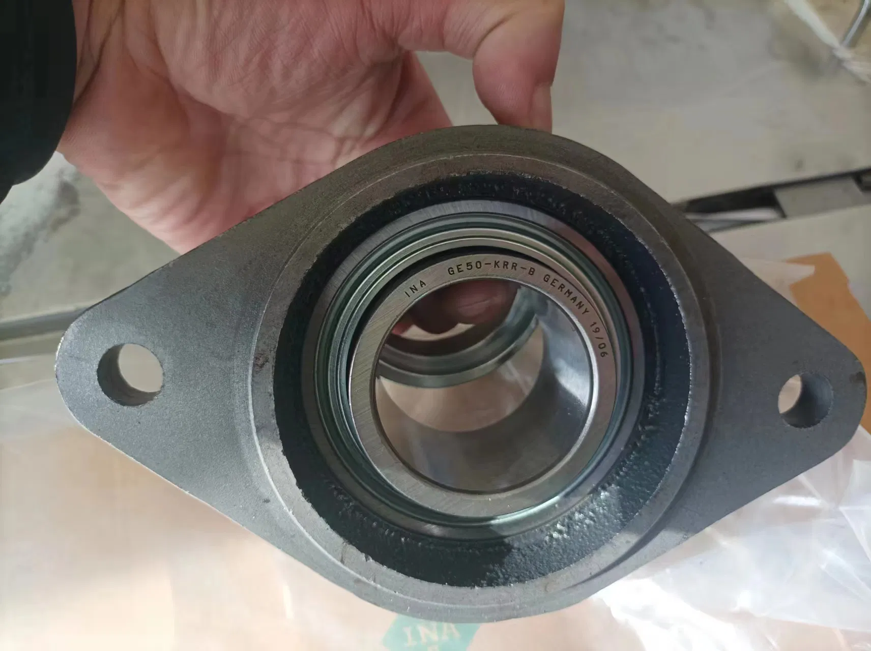 SKF FAG NSK NTN Asahi NACHI Dodge Pillow Block Bearing /Mounted Bearing Units/Insert Bearing/Bearing Units/Qt450/UCP205