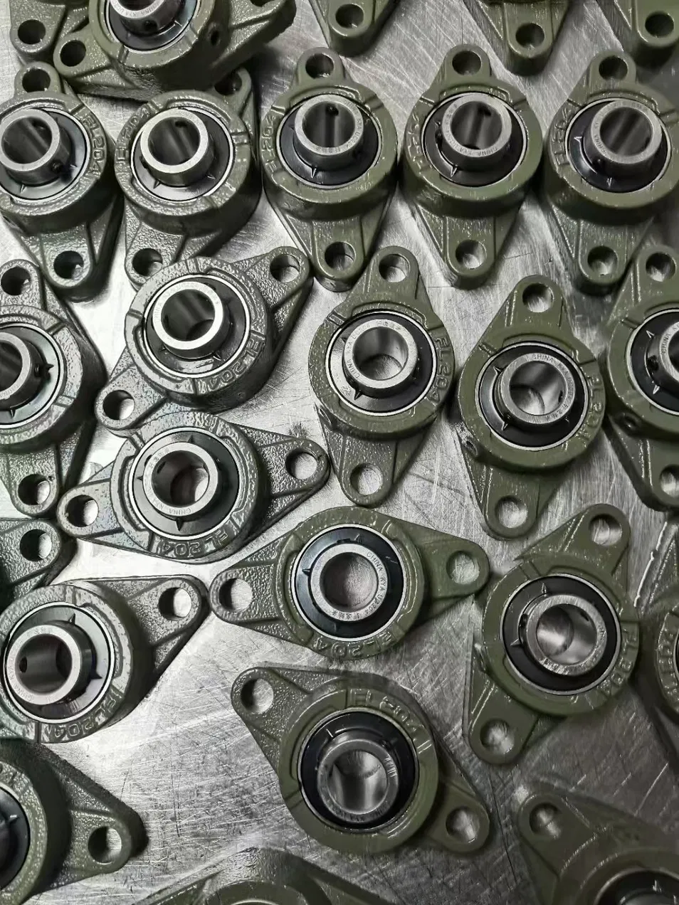 Heavy Housing Bearing 1