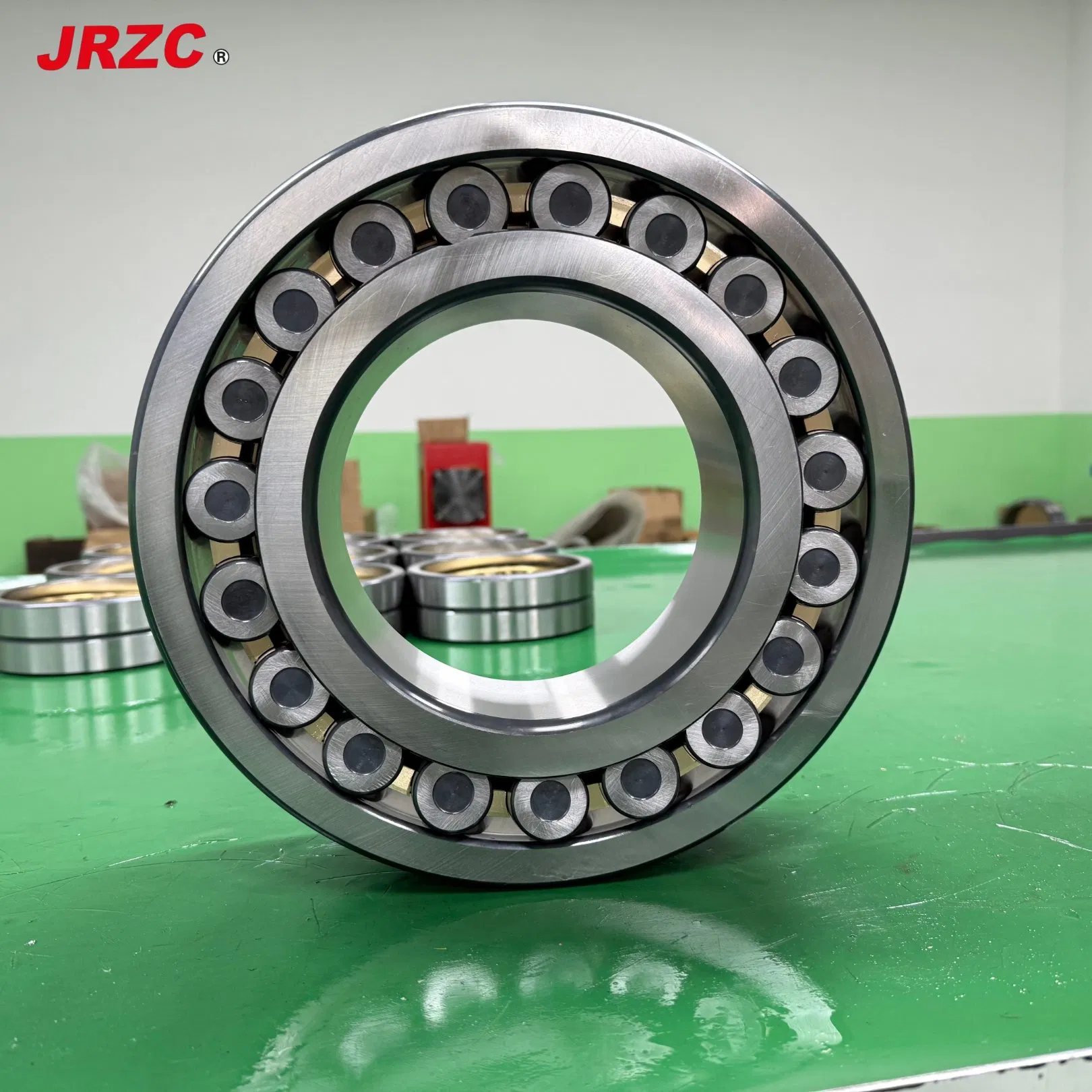 Wholesale SKF Urb Jrzc Dyzv Bearing Steel Spherical Roller Bearing 22212 22324 22320 with P0 P6 P5 Quality Roller Bearing