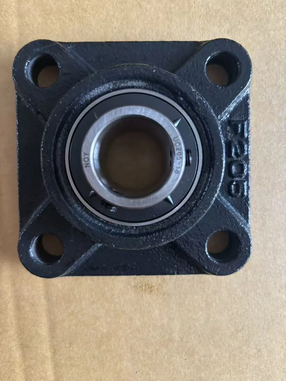 SKF FAG NSK NTN Asahi NACHI Dodge Pillow Block Bearing /Mounted Bearing Units/Insert Bearing/Bearing Units/Qt450/UCP205