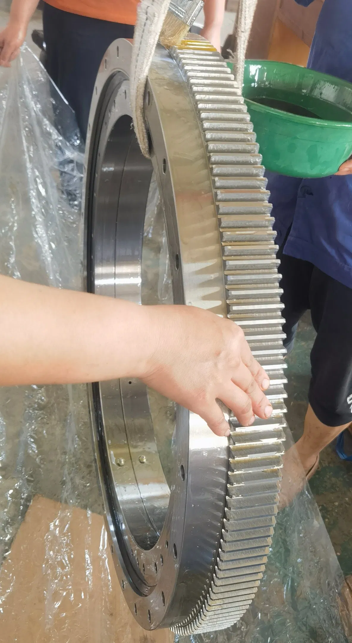 China Factory Good Price High Load High-Precision Carrying Slewing Bearing External Gear Slewing Bearing
