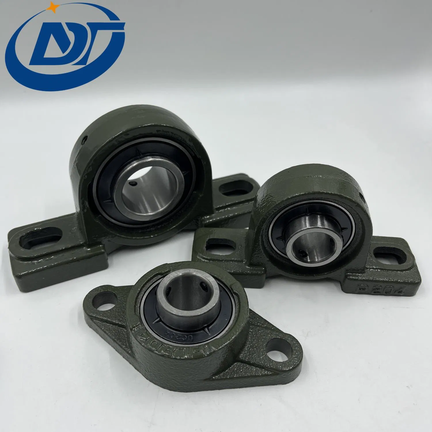 UCP214 SKF Two Bolt Cast Iron Pillow Block Bearing with Seat, Self-Aligning Ball Bearing 25mm Shaft Diameter Food Grade Stainless Steel Flange Bearing with Seat