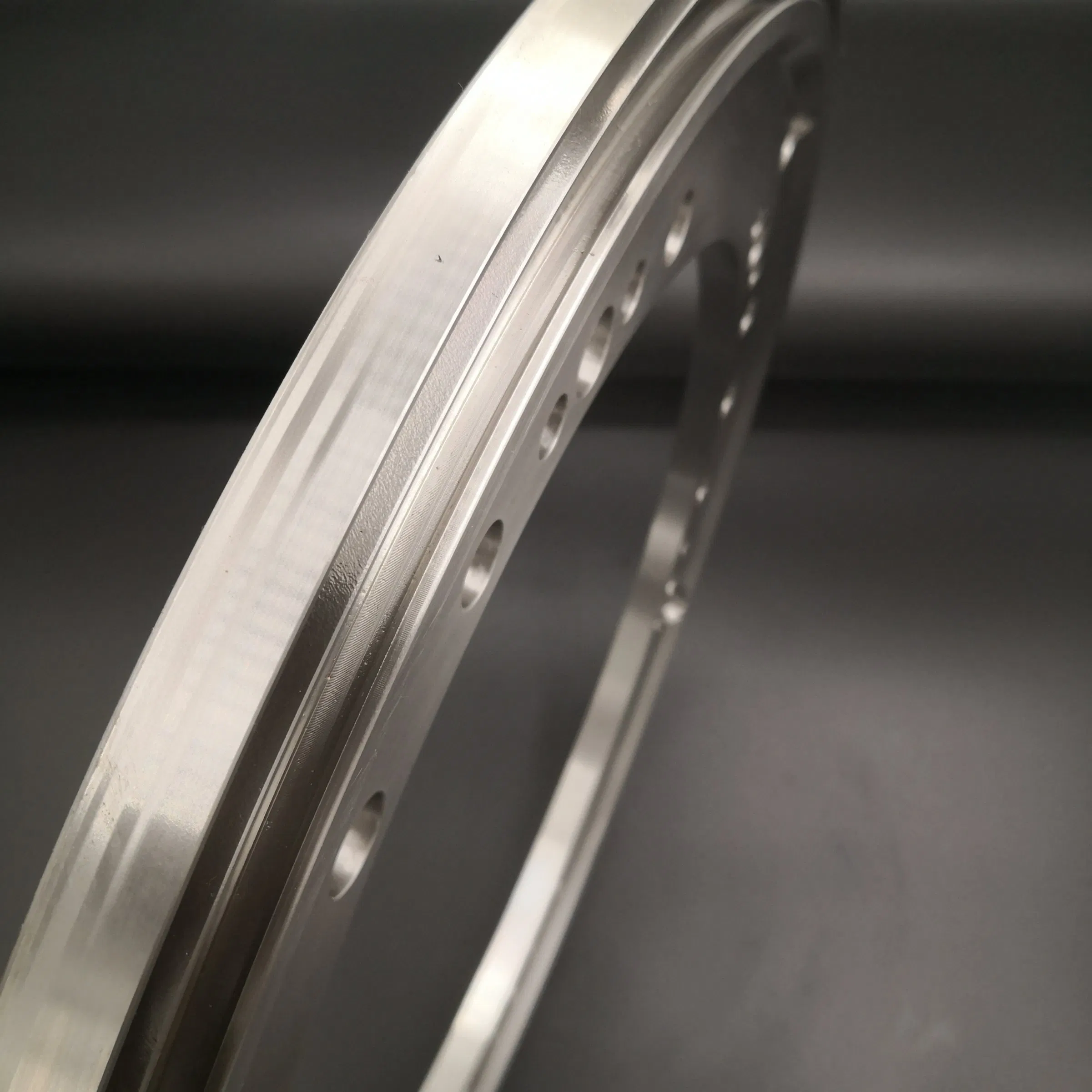 Machine Truck Medical Equipment Used Slewing Ring Bearing