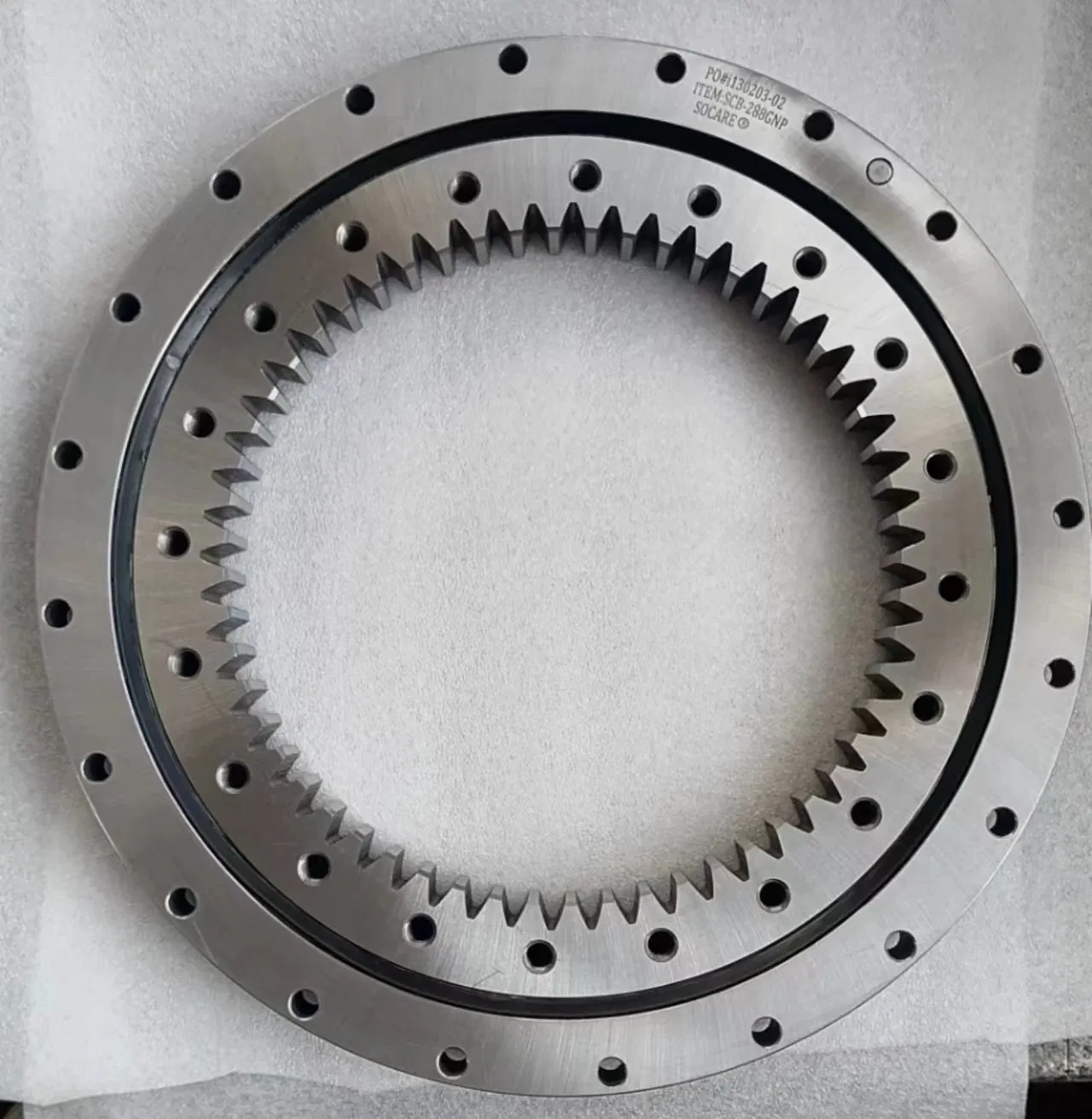 Factory Durable Single Column Cross Rolling Bearings Slewing Bearing Facilitate Efficient Lifting and Fast Transportation of Cranes