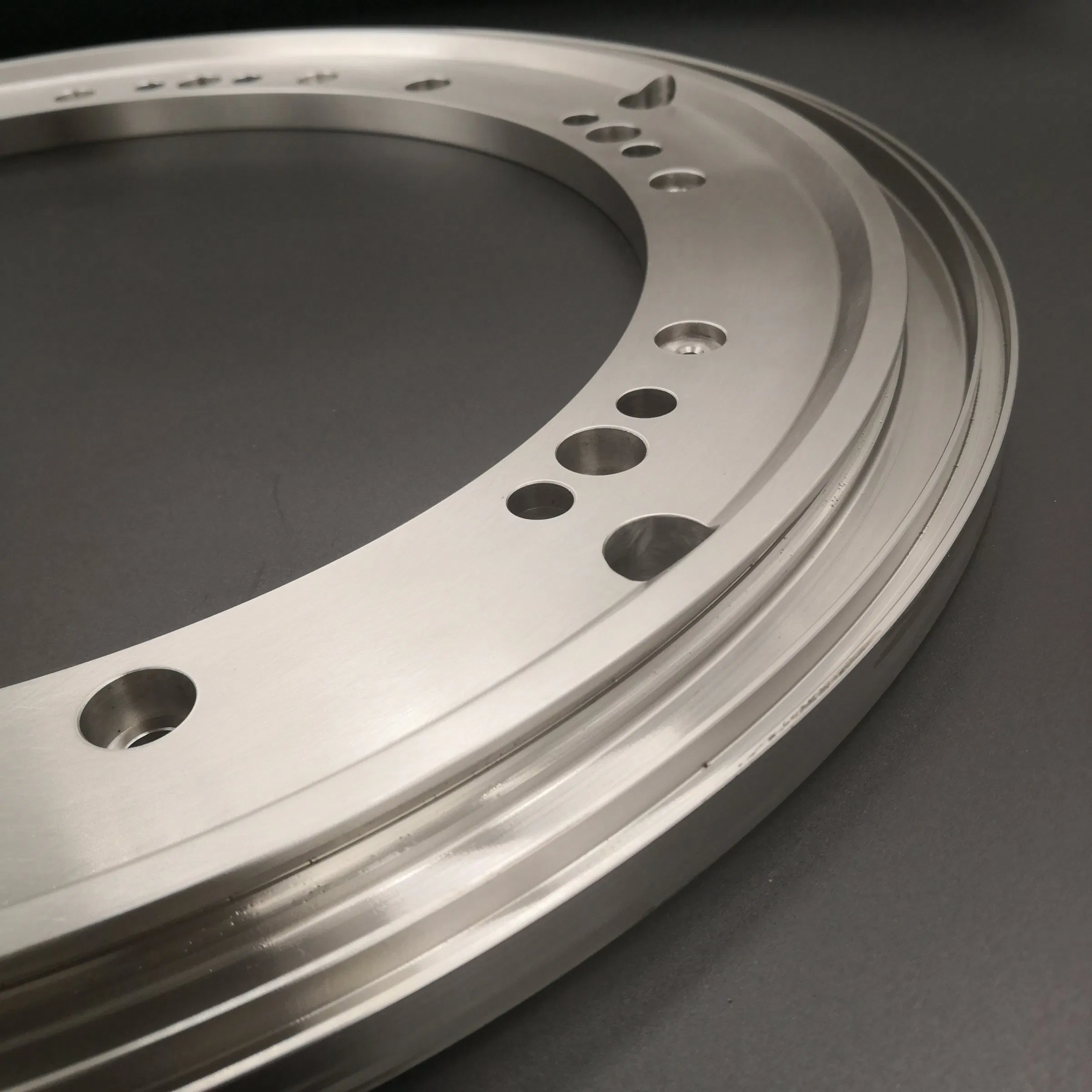 Machine Truck Medical Equipment Used Slewing Ring Bearing