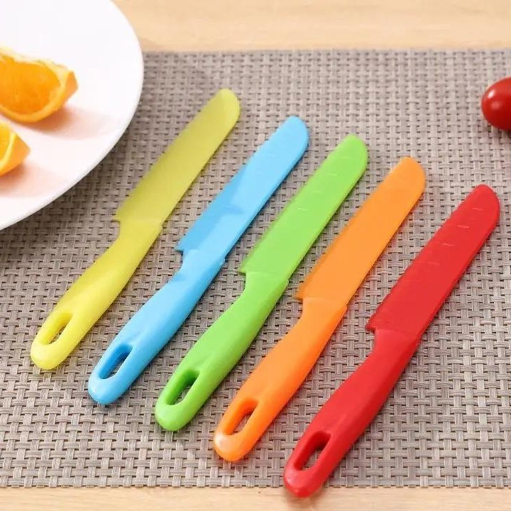 Saw Tooth Cutter Plastic Fruit Knife Safe Kitchen Knife Kids Chef for Bread Lettuce Toddler Cooking Knives Children Paring Knives