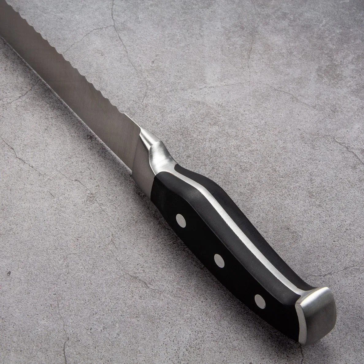 13" Stainless Steel Bread Knife with Die-Cast Handle (SE-B007)